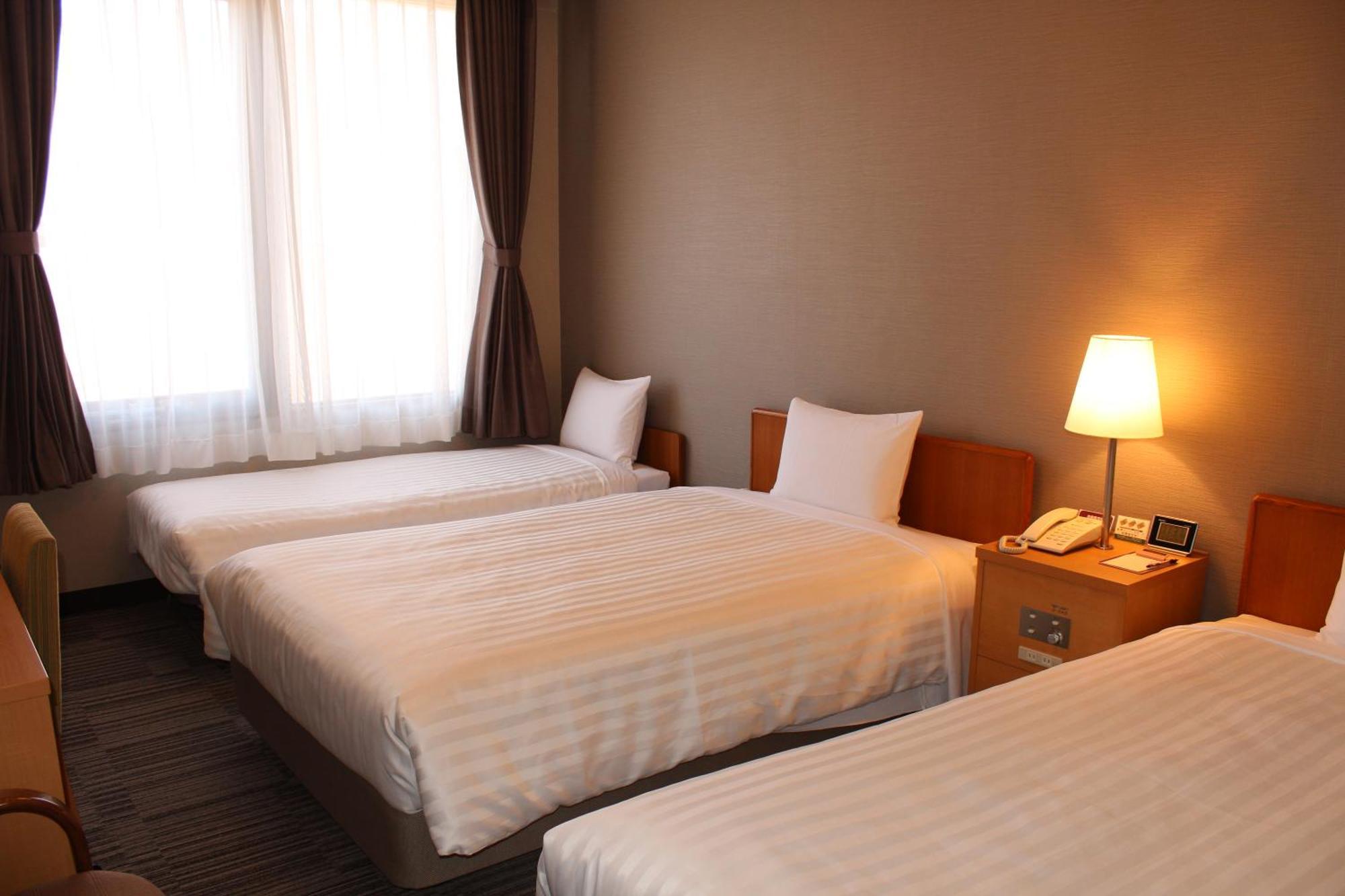 Hotel Kanazawa Kenrokusou Esterno foto